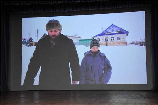 Премьерный показ фильмов "Становление героя" и "Подполковник Варламов слушает"