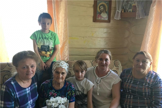 90-летие отметила жительница п.Буинск Малике Сайфуловна Федулова
