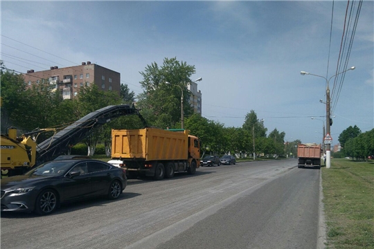 «Безопасные и качественные дороги»: на улице 50 лет Октября проходит масштабный ремонт