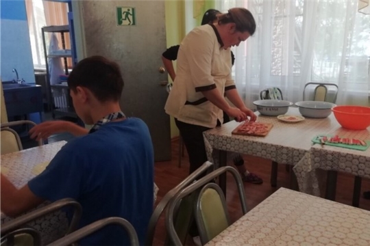 В Чебоксарском центре для детей-сирот был проведен кулинарный мастер-класс