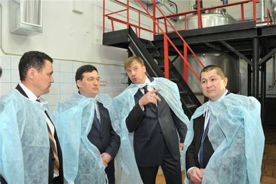 Иван Моторин посетил ОАО «Букет Чувашии»