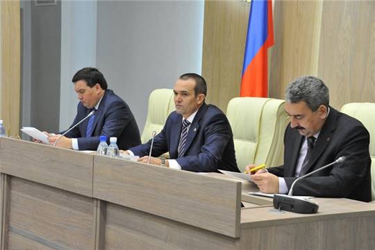 Cовещание с  главами администраций  муниципальных районов, городских округов Чувашской Республики и руководителями организаций строительного комплекса