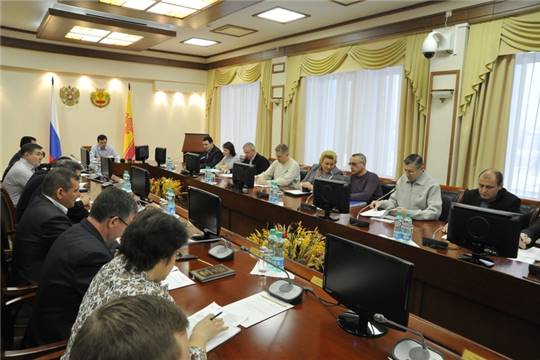 Председатель Кабинета Министров Чувашской Республики Иван Моторин провел совещание в режиме видеоконференции с главами администраций муниципальных районов и городских округов Чувашии