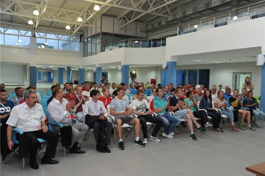 Встреча Министра спорта Российской Федерации Виталия Мутко и Врио Главы Чувашской Республики Михаила Игнатьева с членами сборной команды России по легкой атлетике