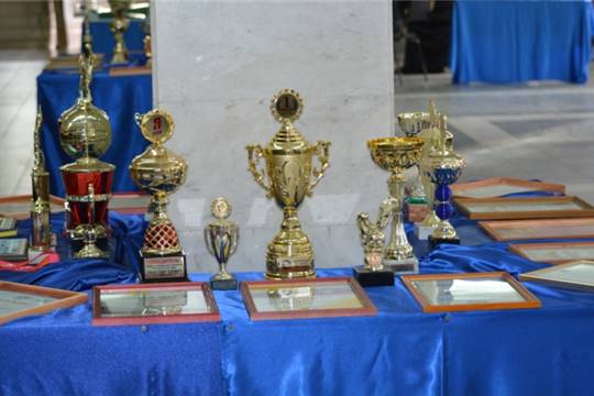 Глава Чувашии Михаил Игнатьев поздравил Волжский филиал МАДИ с 15-летием