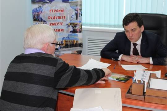 Председатель Кабинета Министров Чувашии Иван Моторин провел прием граждан по личным вопросам