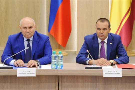 Встреча первого заместителя Министра сельского хозяйства России Джамбулата Хатуова с руководителями предприятий агропромышленного комплекса Чувашской Республики