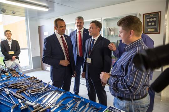IX Научно-практическая конференция «Актуальные вопросы эндопротезирования крупных суставов»