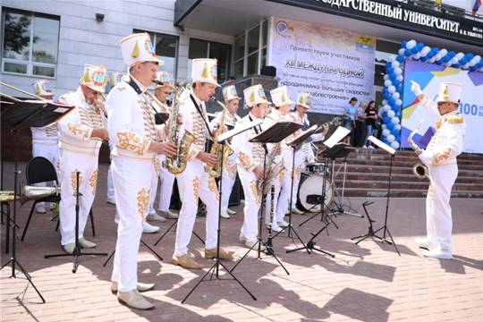 Торжественная церемония чествования 100 лучших выпускников ЧГУ им. И.Н. Ульянова