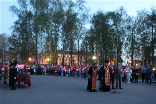 В селе Комсомольское состоялось факельное шествие