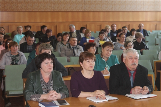 В актовом зале администрации Козловского района была проведена еженедельная планерка