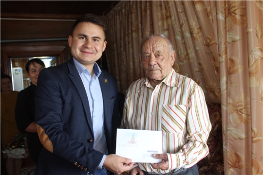90-летний юбилей ветерана труда, труженика тыла, жителя деревни Криуши Елехина Николая Петровича