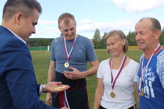 04 сентября 2019 года, на спортивном стадионе "Юность" состоялся традиционный эстафетный пробег на призы районной газеты "Знамя"