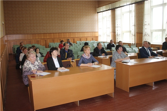 Сегодня в актовом зале администрации Козловского района состоялась первое заседание Комиссии по проведению Всероссийской переписи населения 2020 года на территории Козловского района