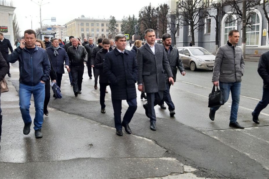 В Ленинском районе состоялся комиссионный обход по проверке благоустройства центральных улиц г.Чебоксары