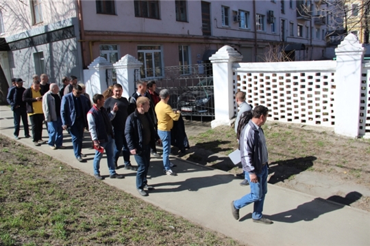 Город Чебоксары готовится к Первомаю