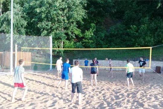 На чебоксарских пляжах функционируют спортивные площадки