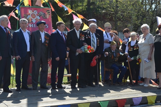 В Мариинско-Посадском районе отпраздновали 74 годовщину Победы в Великой Отечественной войне.
