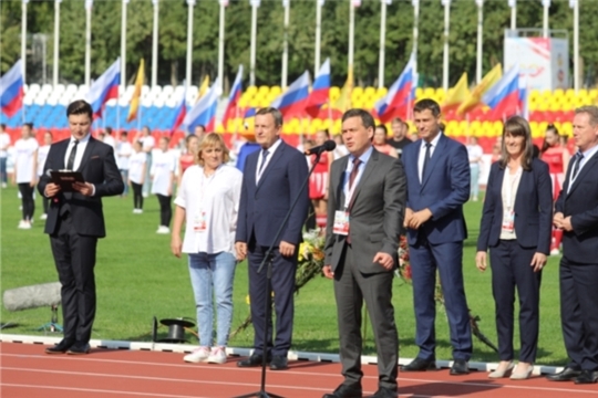 В Чебоксарах торжественно открылся юбилейный 100-й чемпионат России по легкой атлетике