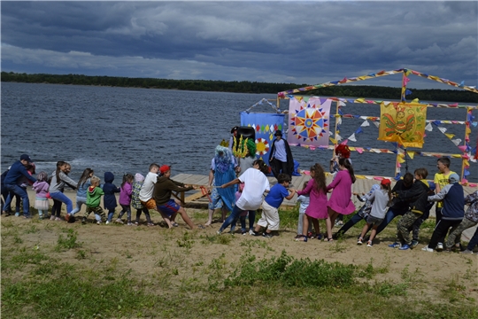 В городе Мариинский Посад прошел развлекательный детский праздник «День Нептуна»
