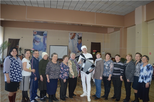 Ветераны здравоохранения Чувашии посетили Новочебоксарскую городскую больницу