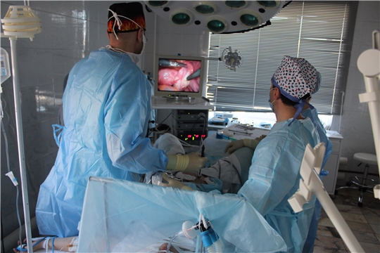 В гинекологическом отделении Новочебоксарского перинатального центра  в 2018 году проведено более 290 лапароскопических операций.