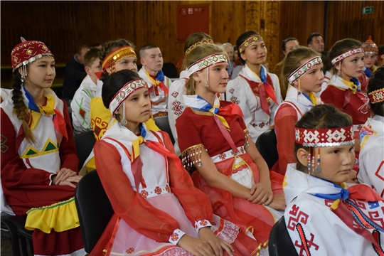 «Лесная сказка» собрала чувашских школьников из шести регионов России на профильную смену «Эткер»