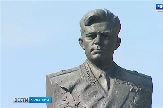 90 лет чувашскому соколу: в республике сегодня вспоминают Андрияна Николаева