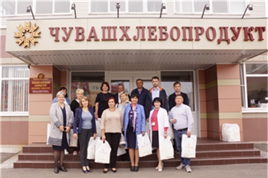 Представители организаций розничной торговли посетили Чебоксарский элеватор