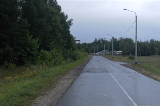 В Ядринском районе на участке республиканской автодороги «Никольское-Ядрин-Калинино» завершены работы по устройству искусственного освещения
