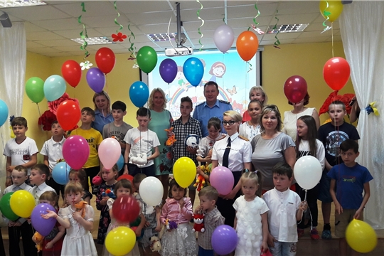Воспитанники чебоксарского социально-реабилитационного центра для несовершеннолетних отмечают праздник детства