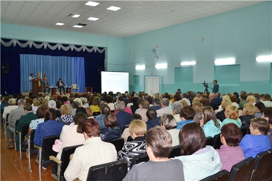 На собрании актива Алатырского района обсуждены итоги развития за 1 полугодие 2019 года
