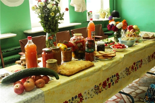 Осенние посиделки «Домашние заготовки» в Юнгинском сельском Доме культуры
