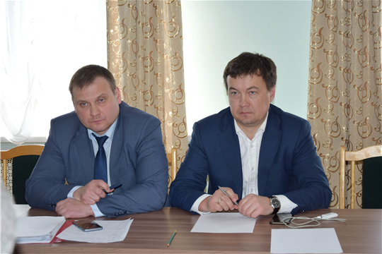 За круглым столом инициативная группа Московского района г. Чебоксары обсудила транспортную реформу