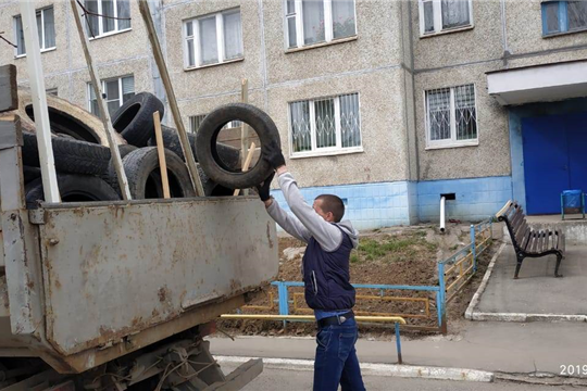 Свыше 1 тонны автомобильных шин вывезено с территории Московского района г. Чебоксары