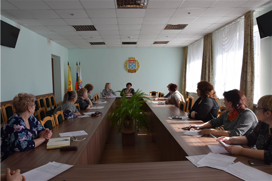 С председателями ТОС обсуждены вопросы благоустройства и развития микрорайонов