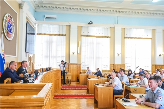 Городская планерка в Чебоксарах: кадровые назначения, тарифы на пассажирские перевозки, нанесение разметки, юбилейные мероприятия