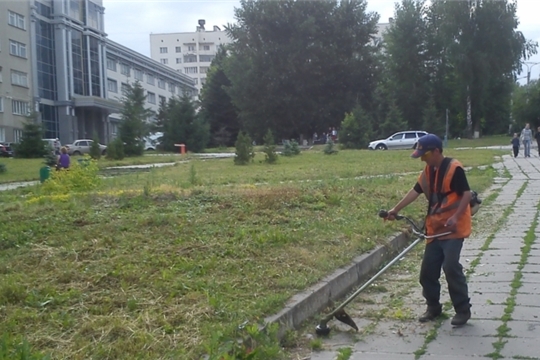 Предприятия жилищно-коммунального блока Московского района г. Чебоксары приступают к работам по покосу травы