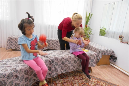 Музыкальное занятие «Родные напевы» познакомило поближе детей с наследием чувашского народа