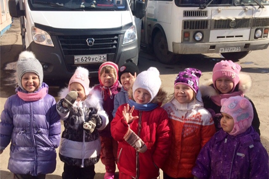 Пешие прогулки по городу: дети побывали на автостанции «Новосельская»
