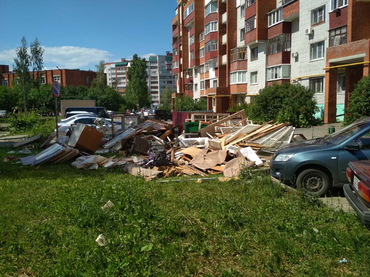 В Московском районе ТСЖ устраняют незаконно размещенное имущество жильцов |  Управа по Московскому району администрации г. Чебоксары