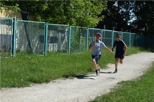 Легкоатлетическая эстафета в забеге на 550 метров проведена среди дворовых команд Московского района