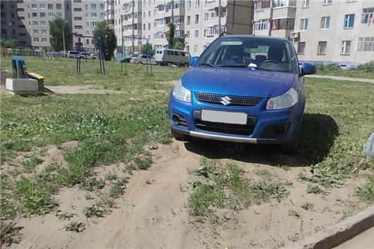 Парковать автомобили теперь придется по установленным правилам