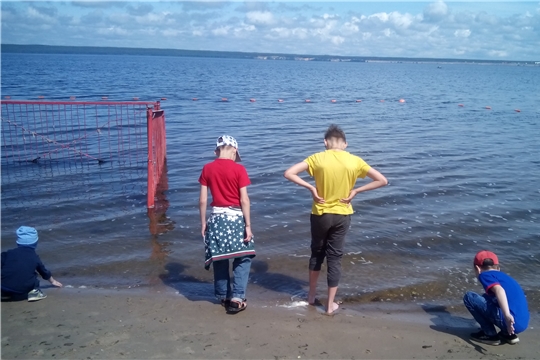 Лето-2019: на берегу Волги с детьми проговорили о правилах безопасности на воде