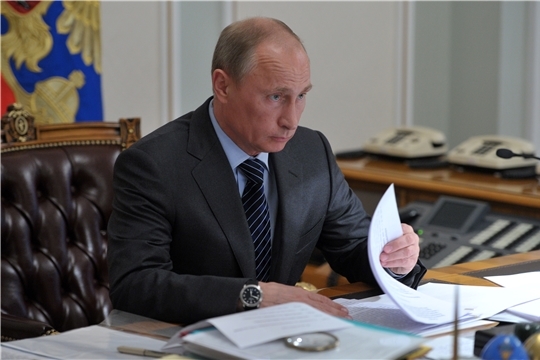 Президент России Владимир Путин поздравил Главу Чувашии Михаила Игнатьева и чебоксарцев с 550-летием столицы республики