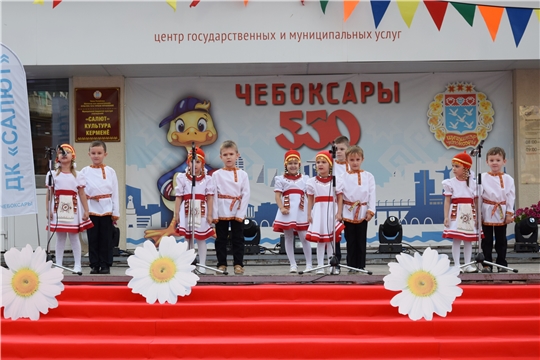 Площадка Дворца культуры «Салют» в День города собрала более 3 тысяч человек