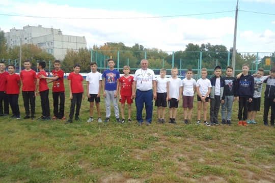 Под эгидой «Спорт – норма жизни» спортивные инструкторы проводят мероприятия по месту жительства