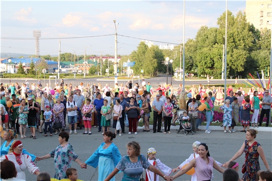 Новочебоксарск отпраздновал национальный праздник Акатуй