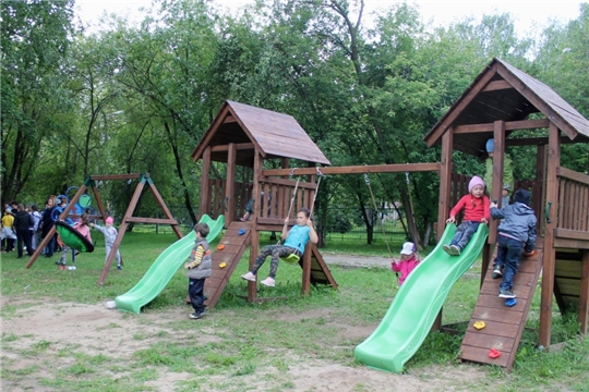 Чебоксарская ГЭС оборудовала игровую площадку в социально-реабилитационном центре для несовершеннолетних