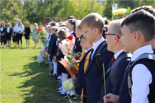 г. Новочебоксарск: в День знаний за школьные парты сели 15160 учеников